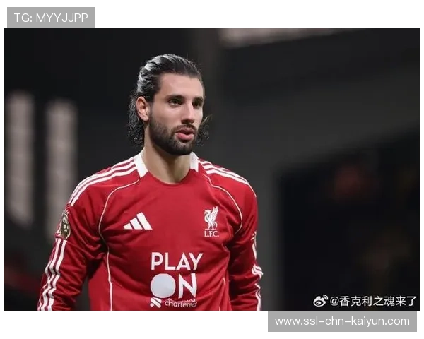 索博斯洛伊续约在即：利物浦为未来布局，背后故事令人动容，索尔斯克亚 利物浦