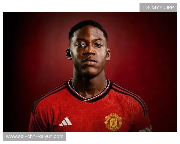 曼联全力备战，年轻球员成为战术核心