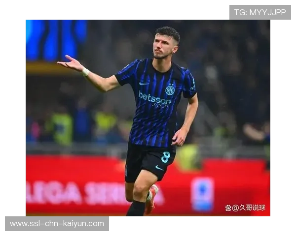 泽林斯基一记世界波破网，球队士气大涨